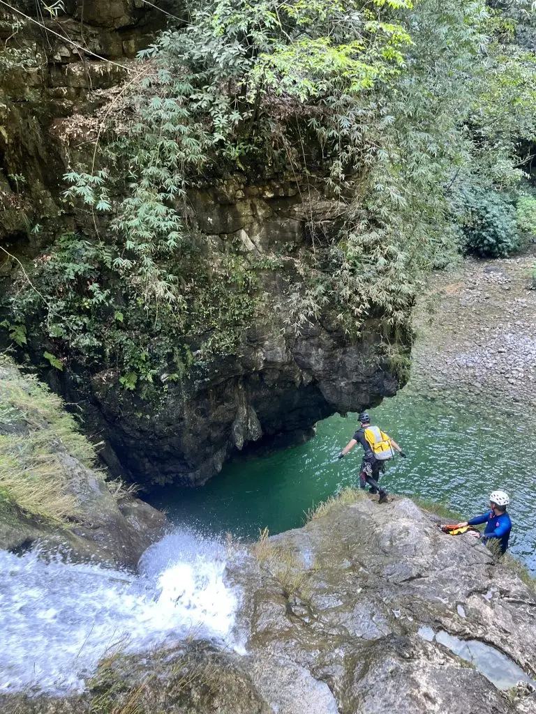 Hubei Canyoning & Caving